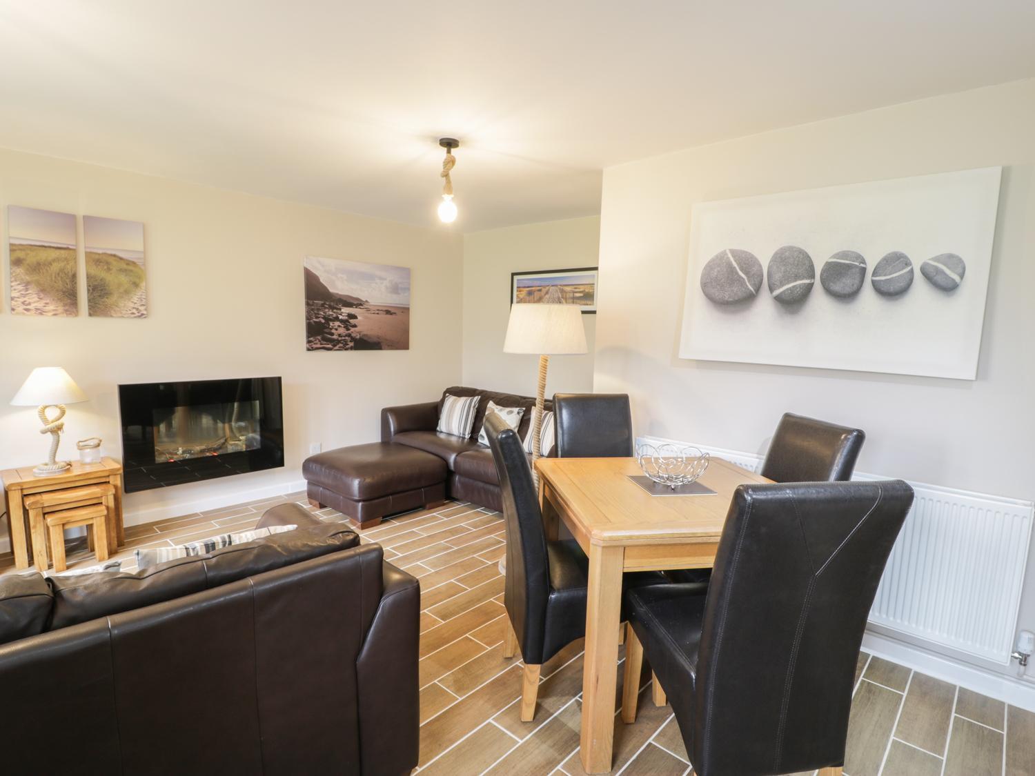 Driftwood Apartment Harlech Luaran gambar